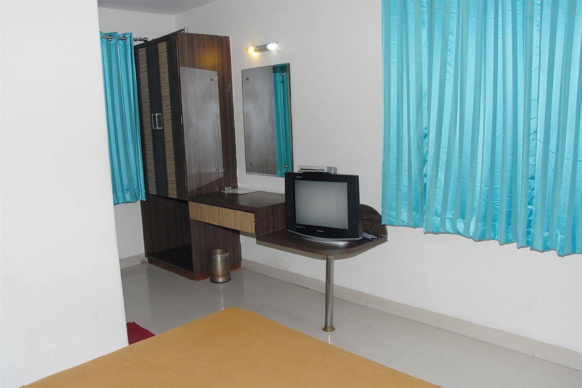 Hotel Enzo International Bangalore Luaran gambar